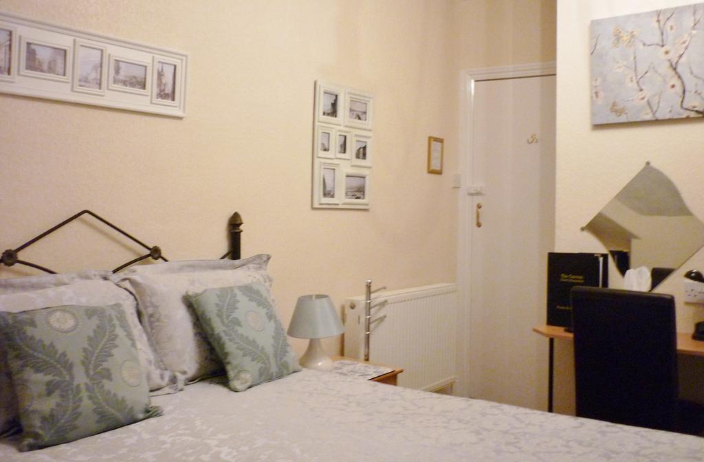 The Carmen Guesthouse (Adults Only) ランディドノー 部屋 写真